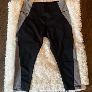 Zella Cropped Legging Sz Large